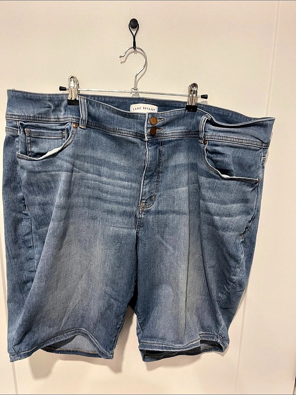 Lane Bryant women’s Blue Jean Shorts size 24 special spandex inside